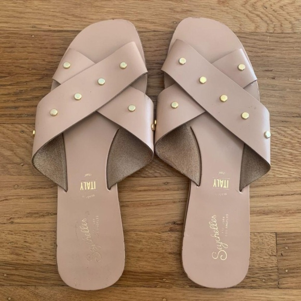 Seychelles Ciao Studded Leather Crisscross Slide Sandals Nude Tan Flat Shoes 10